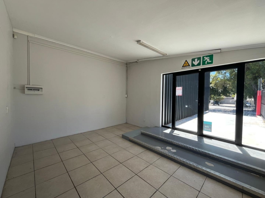 1 Bedroom Property for Sale in Walmer Eastern Cape